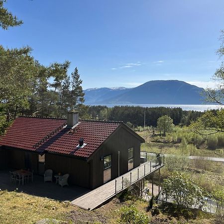Villa Bosdalhuset à Lavik  Extérieur photo