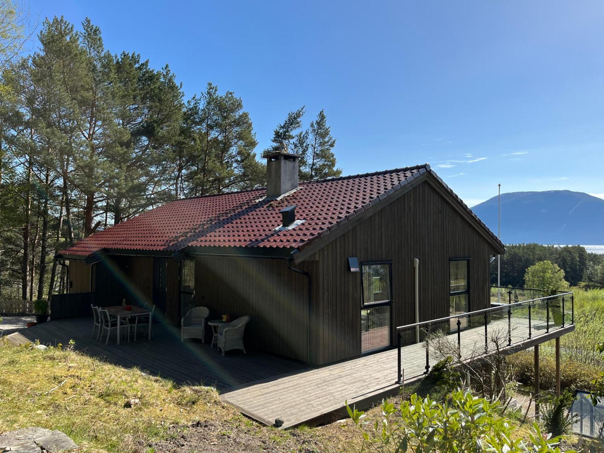 Villa Bosdalhuset à Lavik  Extérieur photo